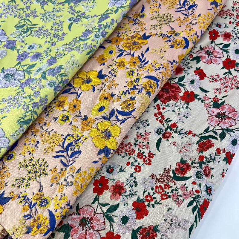 Kırmızı Küçük Çiçekli Jakarlı  - Vintage Sewing Textile incelemesi ve fiyatı